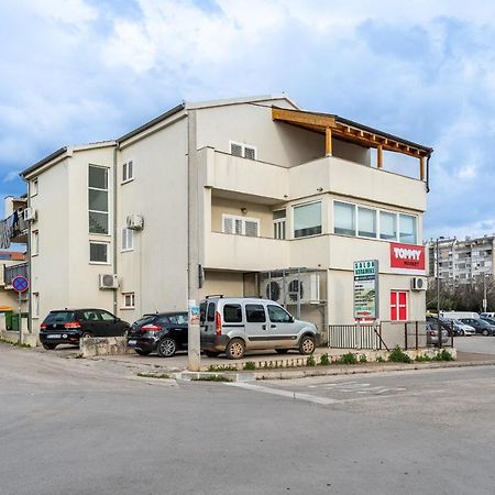 Elegant Two Bedroom Apartment Задар Экстерьер фото