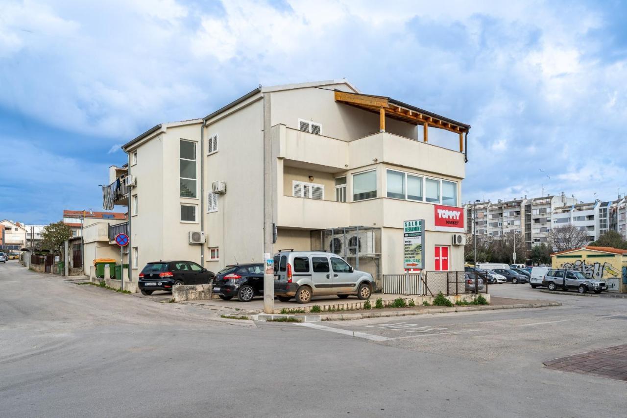 Elegant Two Bedroom Apartment Задар Экстерьер фото